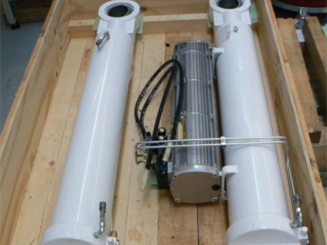 槽塔式太阳能聚光器液压驱动及跟踪系统